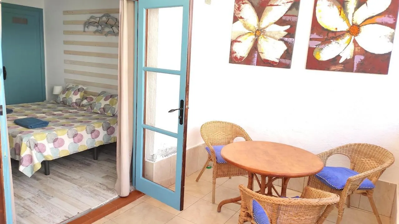 Port Royal Apartments, Heated Pool, Speed Wifi, Terrace Arona  Apartment