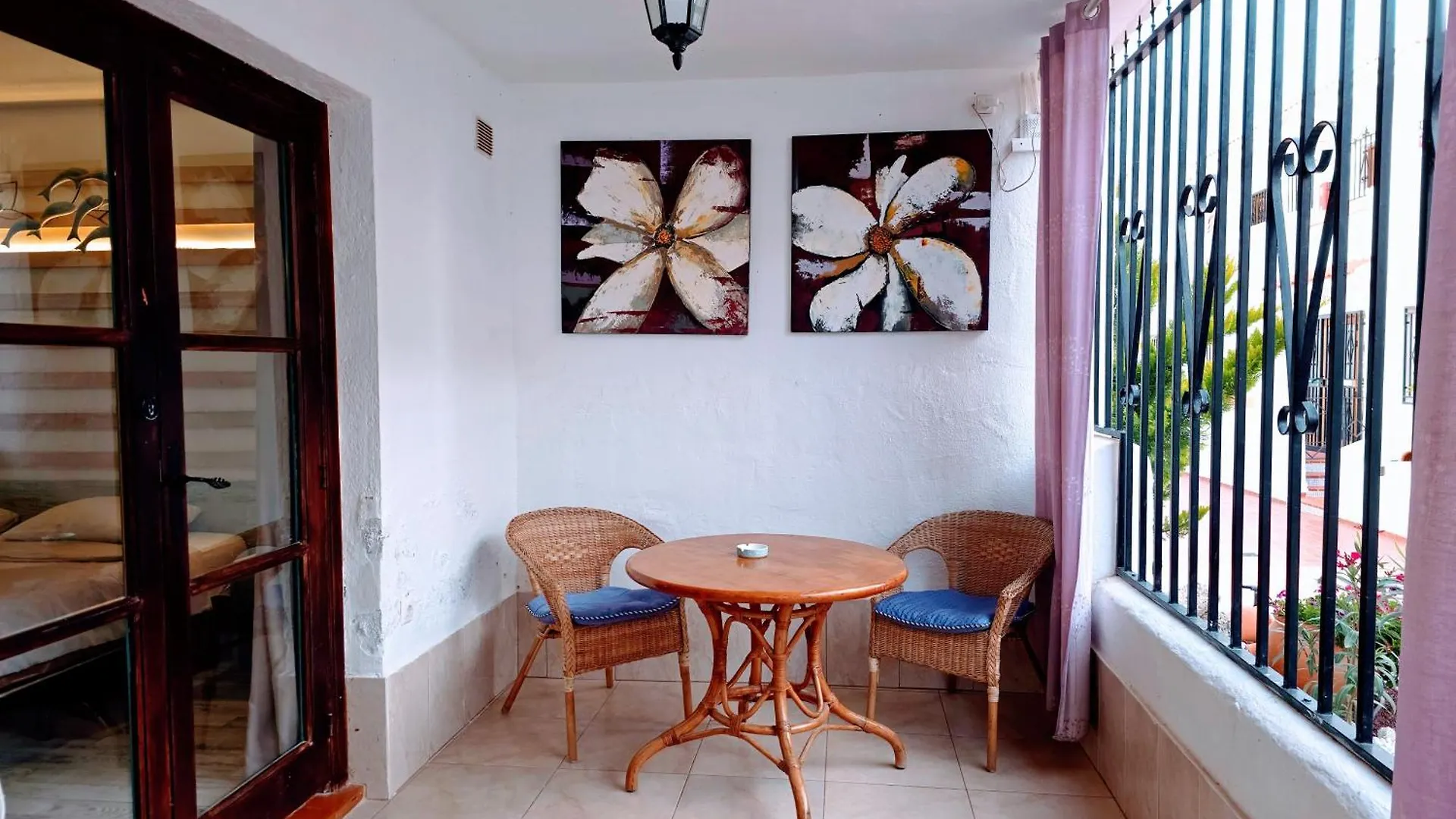 Apartment Port Royal Apartments, Heated Pool, Speed Wifi, Terrace Arona
