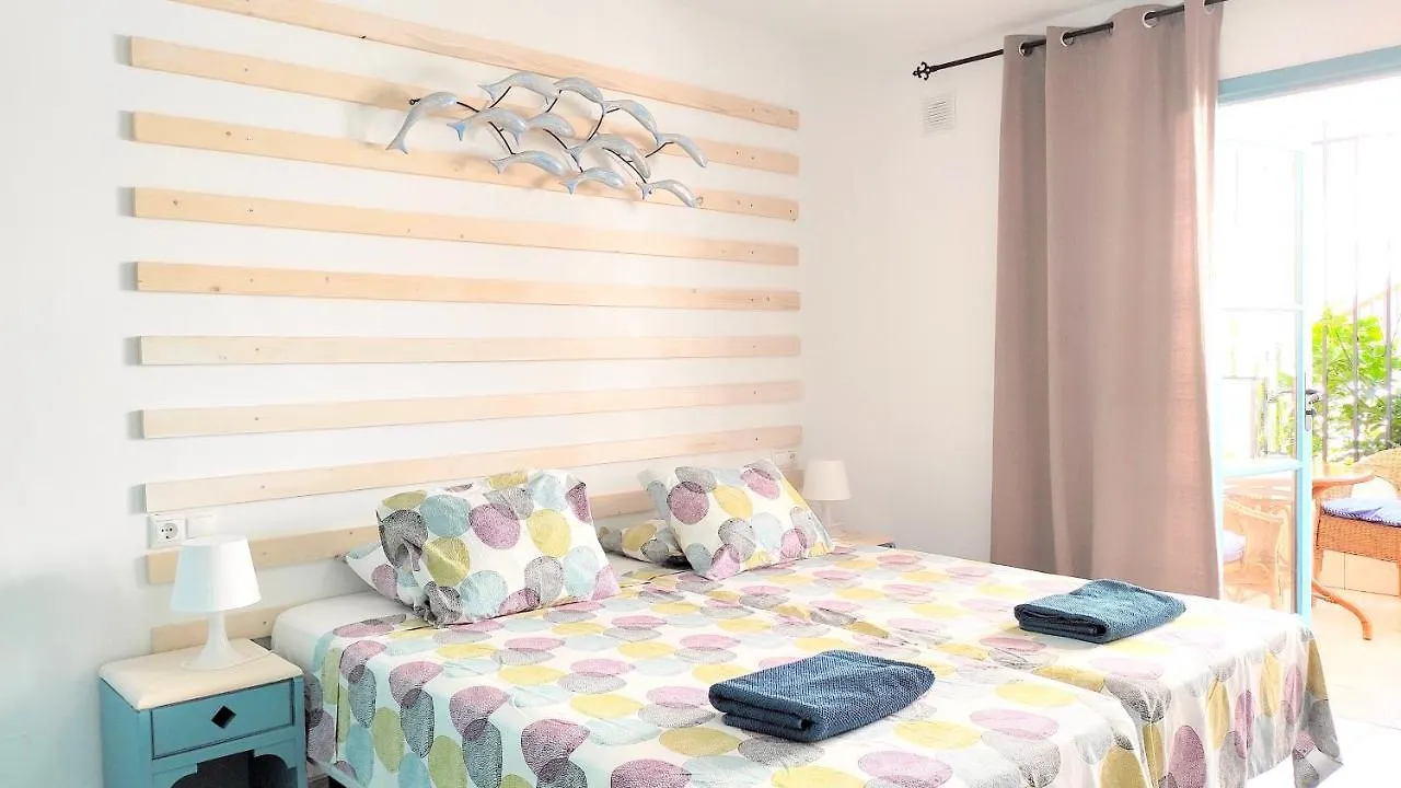 Apartment Port Royal Apartments, Heated Pool, Speed Wifi, Terrace Arona