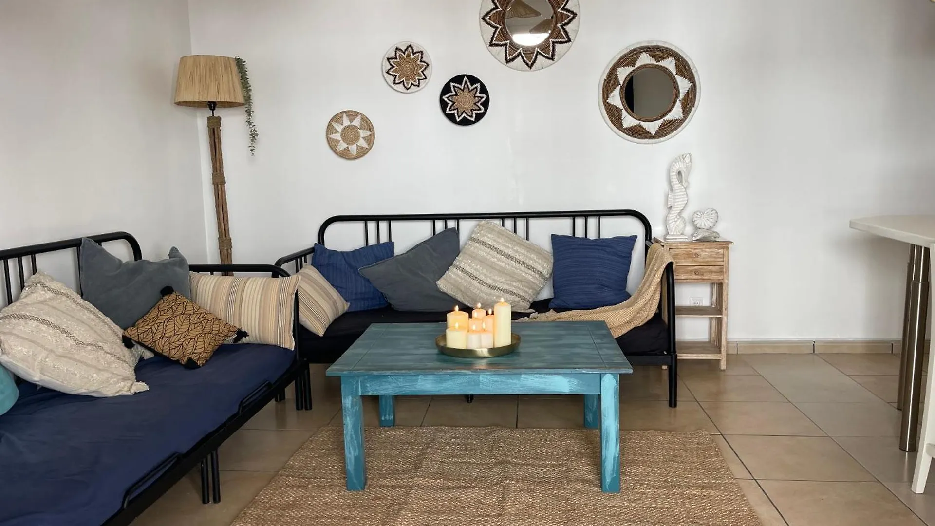 Port Royal Apartments, Heated Pool, Speed Wifi, Terrace Arona  0*, Arona (Tenerife) Spain